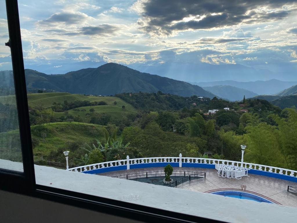 Finca Los Alpes San Jerónimo Buitenkant foto