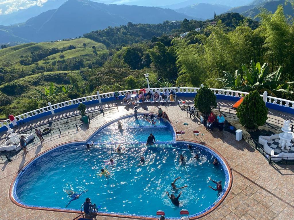 Finca Los Alpes San Jerónimo Buitenkant foto