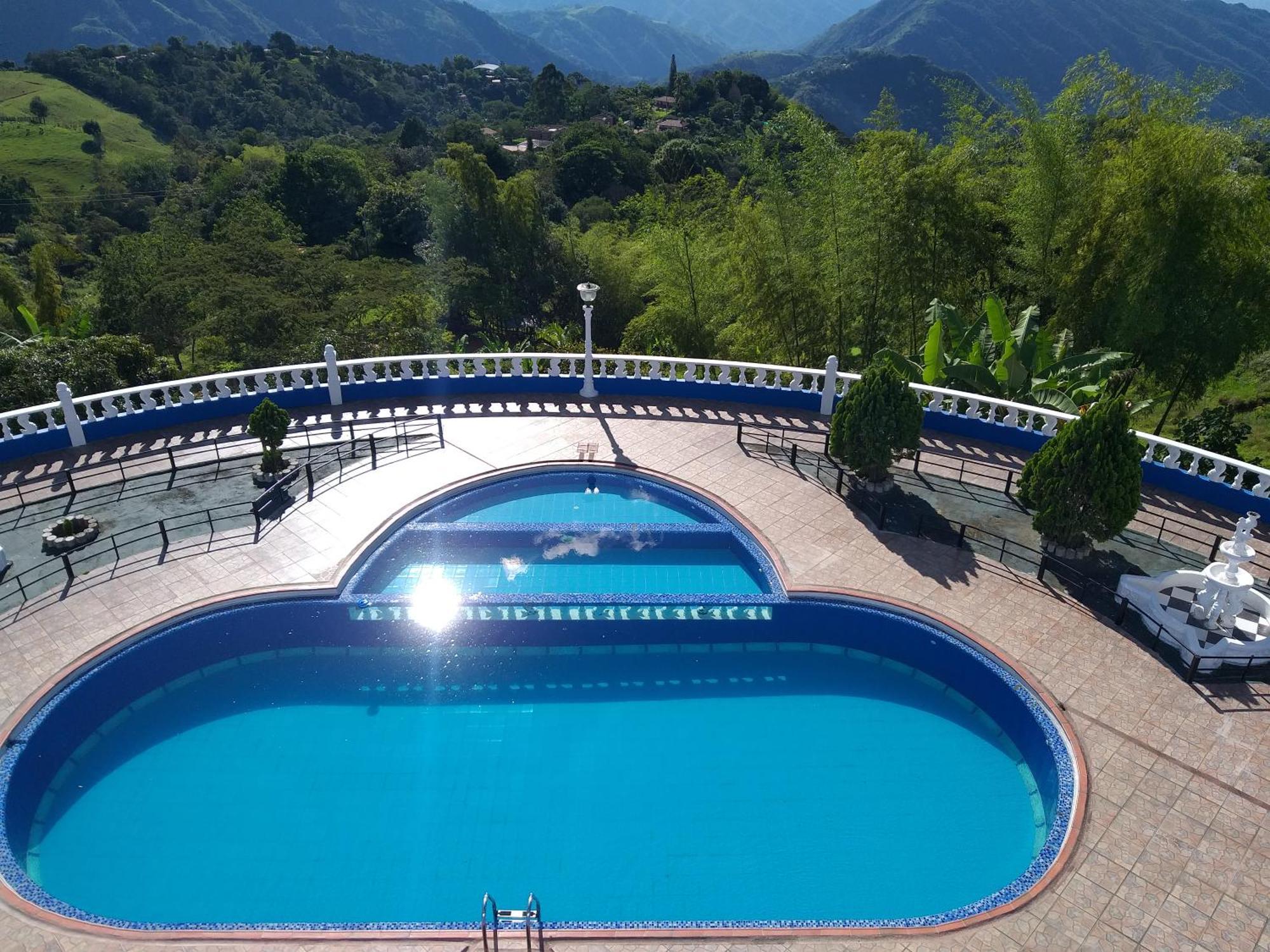 Finca Los Alpes San Jerónimo Buitenkant foto